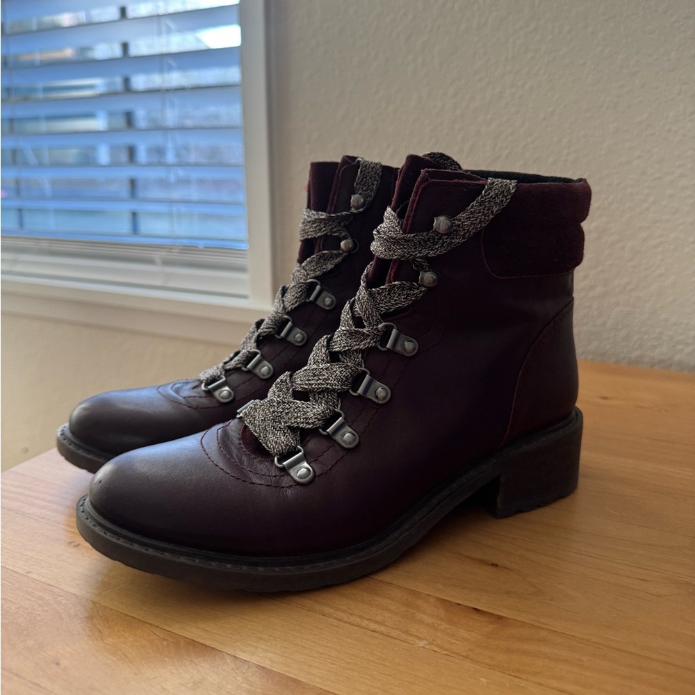 Sam Edelman Darrah Boot, Size 7